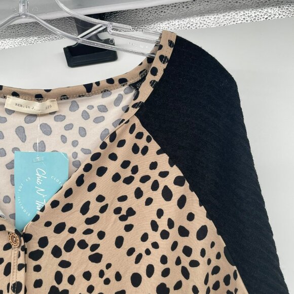 REB. in J. Womens Button Up Top Tie Hem Tan/Black Spotted Size XL New - Picture 4 of 9